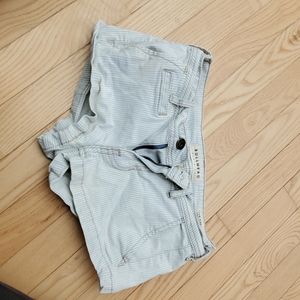 Bullhead low rise jean short